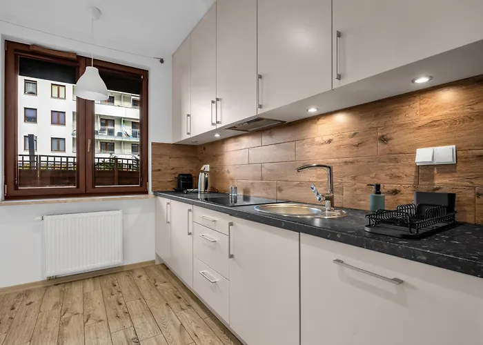 Apartment Wola - Parking, Workspace, Terrace - By Rentujemy *