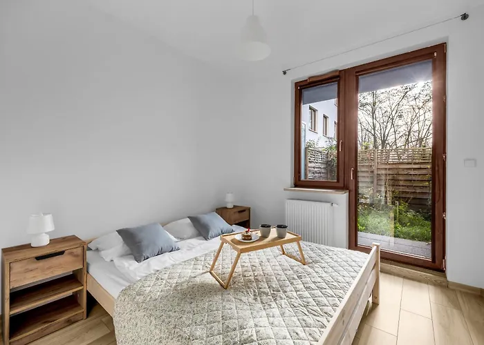 Apartment Wola - Parking, Workspace, Terrace - By Rentujemy Warsaw