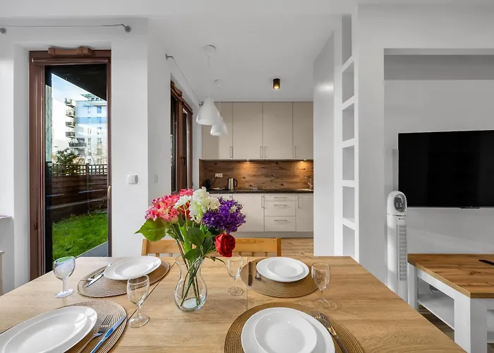 Wola - Parking, Workspace, Terrace - By Rentujemy Apartment Warsaw